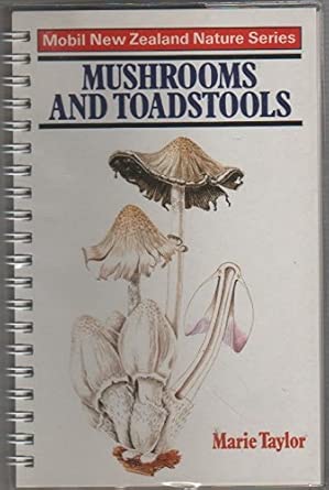 Mushrooms and Toadstools (Mobil New Zealand Nature Series) cover image