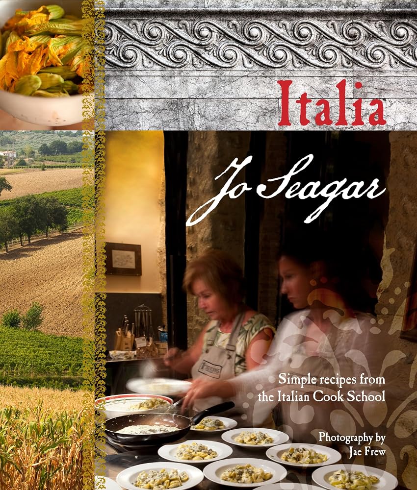 Italia: Simple Recipes From the Italian Cook School cover image